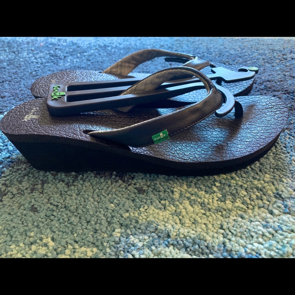 Sanuk Elevated Sandals